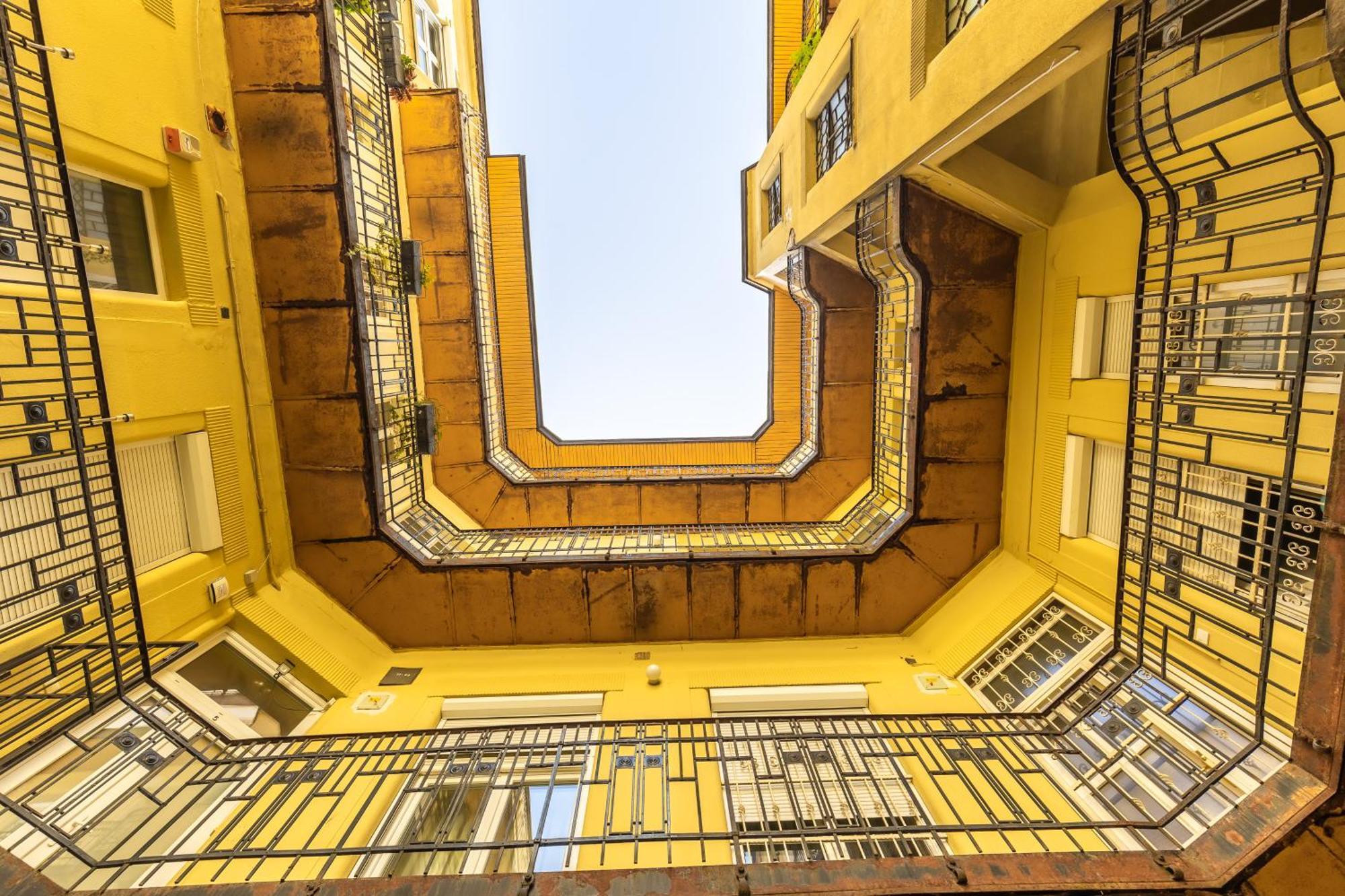 בודפשט Real Apartments Lovag מראה חיצוני תמונה
