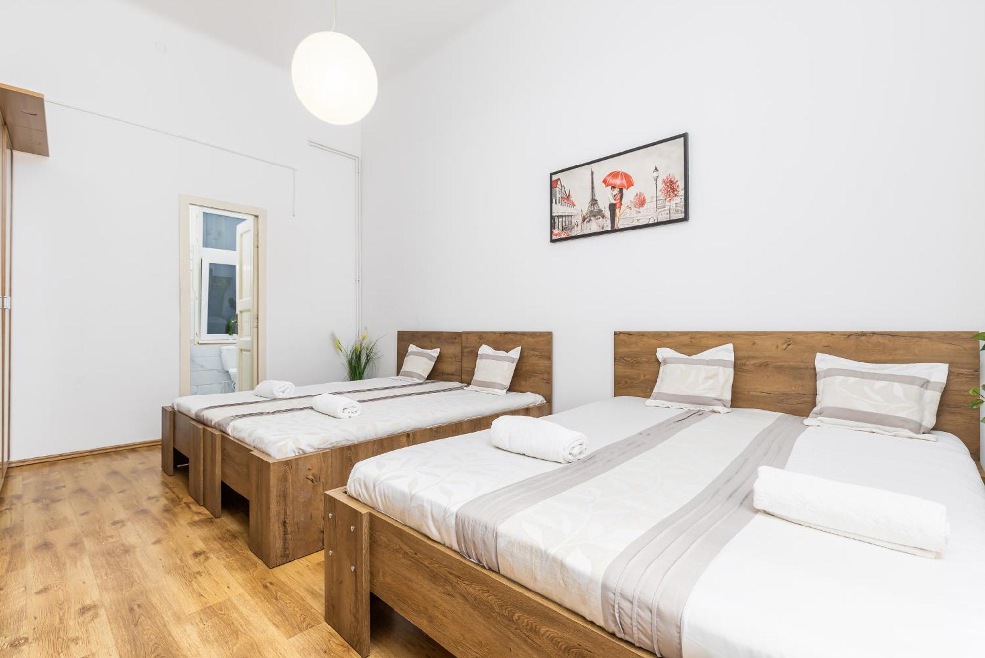 בודפשט Real Apartments Lovag מראה חיצוני תמונה